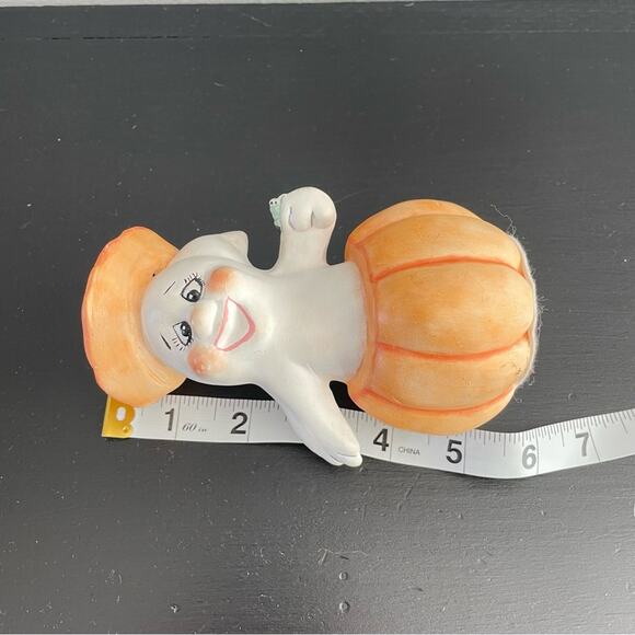 Vintage | Peek-A-Boo Ghost In Orange Pumpkin Gothic Kawaii Kitsch Cute Halloween - Picture 8 of 9